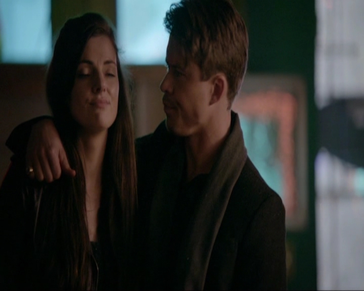 VampireDiariesWorld-dot-nl_7x09ColdAsIs1167.jpg