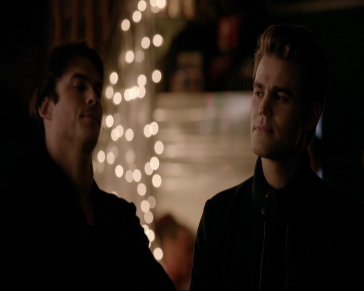 VampireDiariesWorld-dot-nl_7x09ColdAsIs1193.jpg