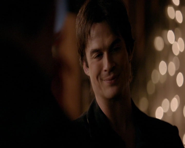 VampireDiariesWorld-dot-nl_7x09ColdAsIs1198.jpg