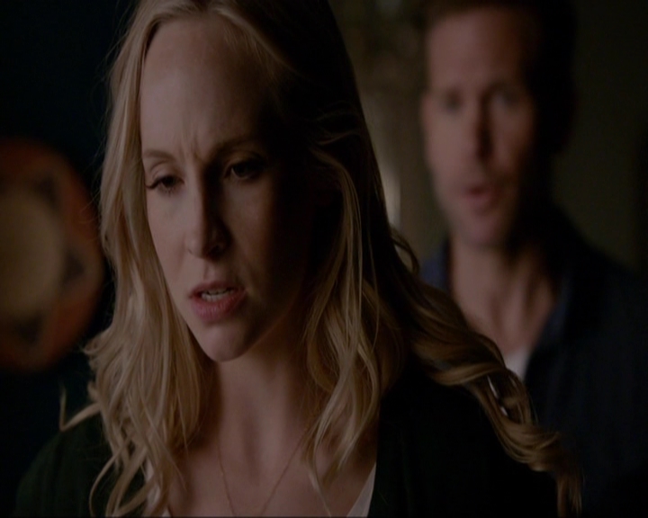 VampireDiariesWorld-dot-nl_7x09ColdAsIs1312.jpg