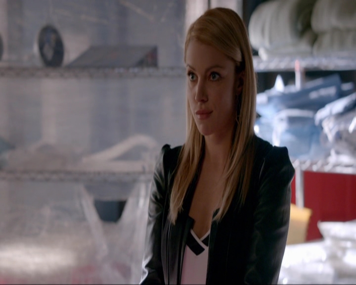 VampireDiariesWorld-dot-nl_7x09ColdAsIs1338.jpg