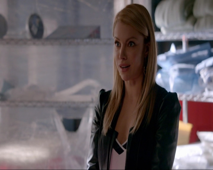 VampireDiariesWorld-dot-nl_7x09ColdAsIs1339.jpg