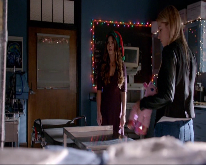 VampireDiariesWorld-dot-nl_7x09ColdAsIs1362.jpg