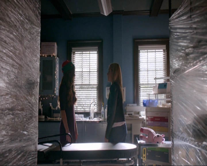 VampireDiariesWorld-dot-nl_7x09ColdAsIs1370.jpg