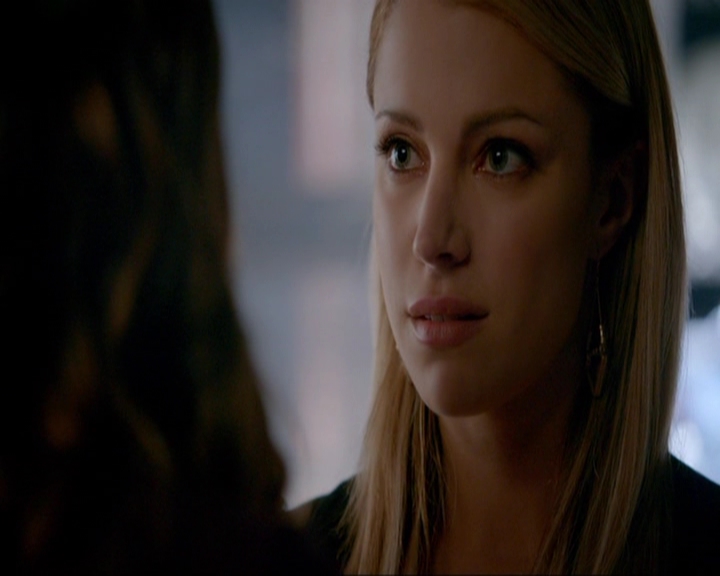 VampireDiariesWorld-dot-nl_7x09ColdAsIs1389.jpg