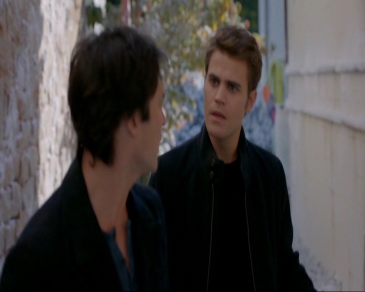 VampireDiariesWorld-dot-nl_7x09ColdAsIs1450.jpg