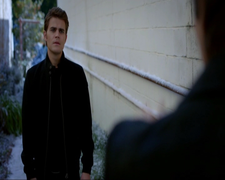 VampireDiariesWorld-dot-nl_7x09ColdAsIs1503.jpg