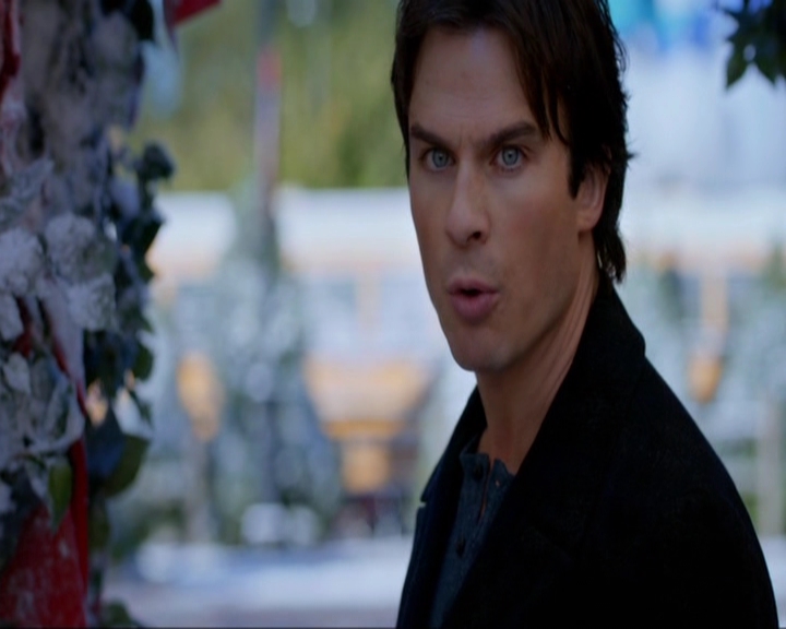 VampireDiariesWorld-dot-nl_7x09ColdAsIs1504.jpg