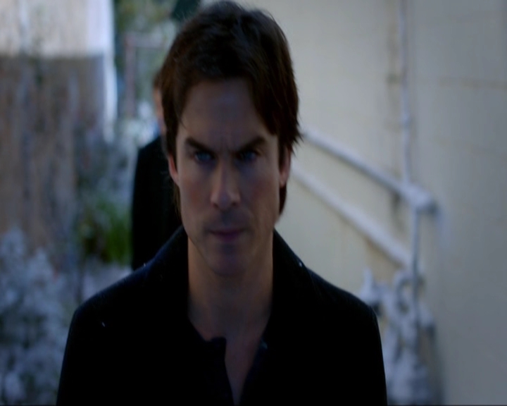 VampireDiariesWorld-dot-nl_7x09ColdAsIs1508.jpg