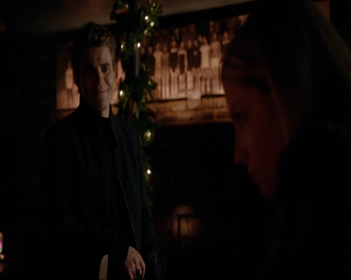 VampireDiariesWorld-dot-nl_7x09ColdAsIs1563.jpg