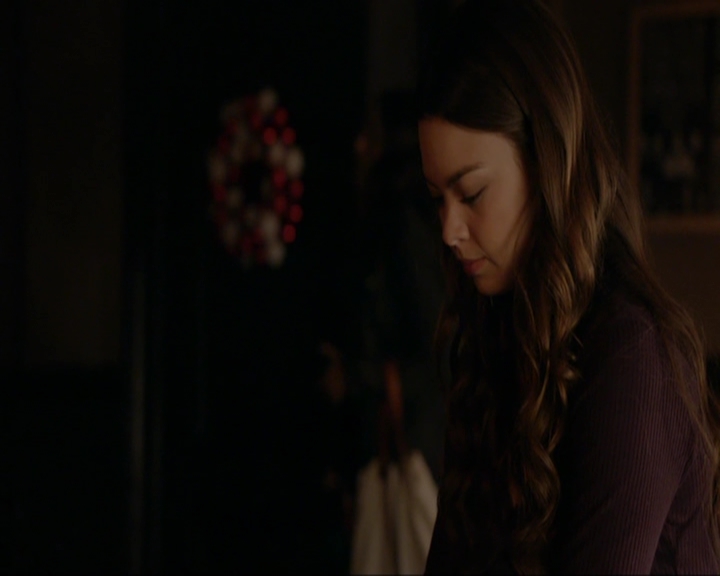 VampireDiariesWorld-dot-nl_7x09ColdAsIs1607.jpg