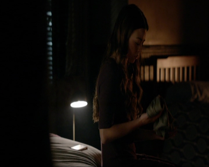 VampireDiariesWorld-dot-nl_7x09ColdAsIs1612.jpg