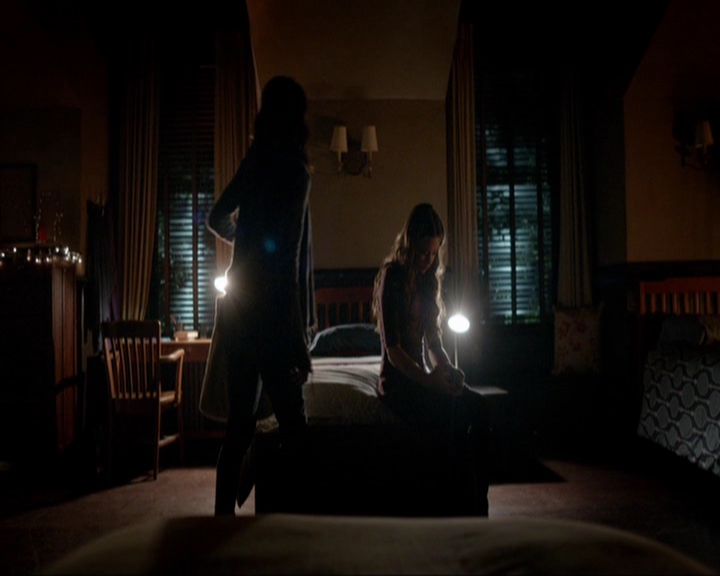 VampireDiariesWorld-dot-nl_7x09ColdAsIs1618.jpg