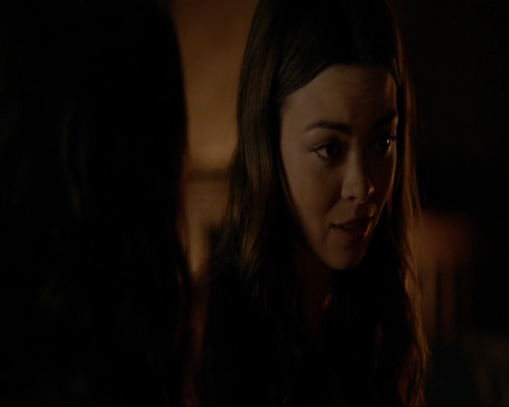 VampireDiariesWorld-dot-nl_7x09ColdAsIs1632.jpg