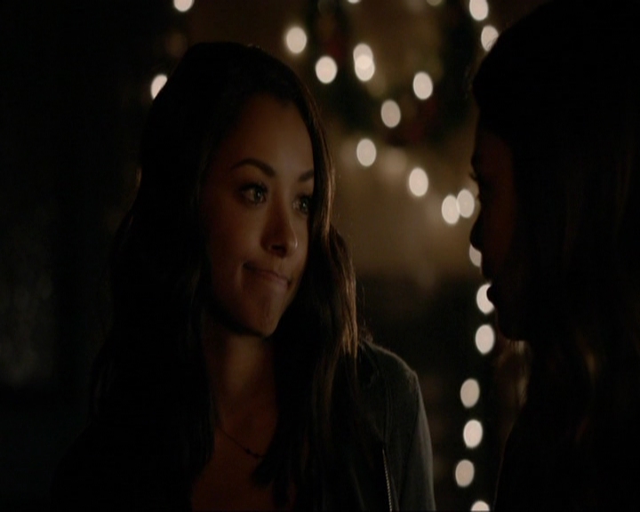 VampireDiariesWorld-dot-nl_7x09ColdAsIs1634.jpg