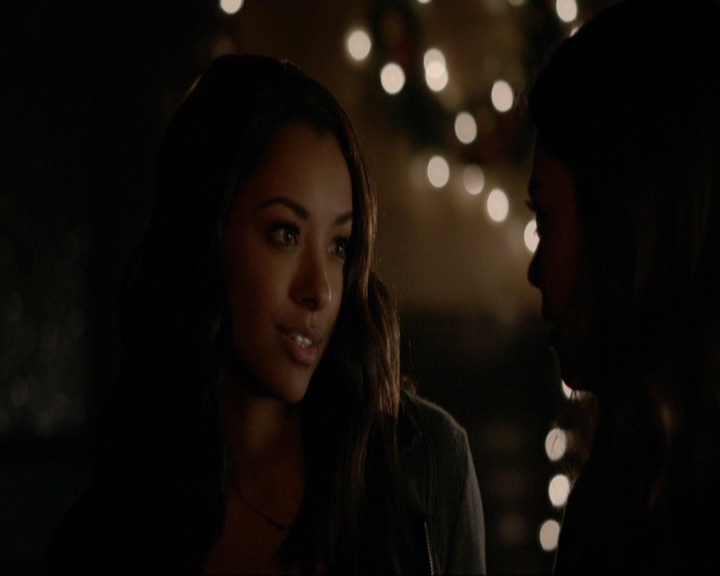 VampireDiariesWorld-dot-nl_7x09ColdAsIs1635.jpg