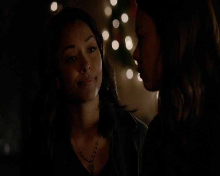 VampireDiariesWorld-dot-nl_7x09ColdAsIs1657.jpg