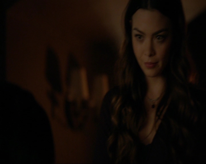 VampireDiariesWorld-dot-nl_7x09ColdAsIs1696.jpg