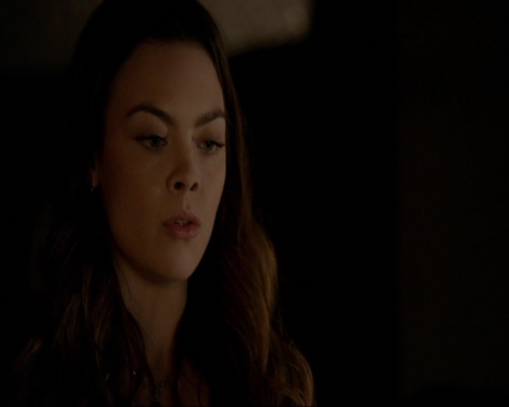 VampireDiariesWorld-dot-nl_7x09ColdAsIs1713.jpg