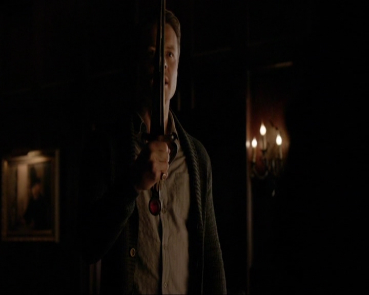 VampireDiariesWorld-dot-nl_7x09ColdAsIs1768.jpg