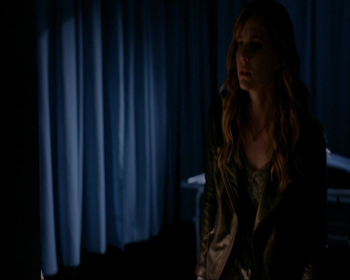 VampireDiariesWorld-dot-nl_7x09ColdAsIs2068.jpg