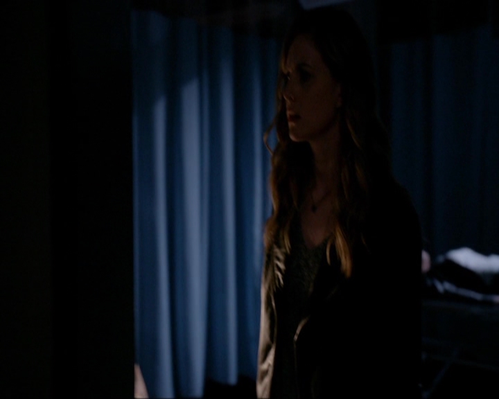 VampireDiariesWorld-dot-nl_7x09ColdAsIs2069.jpg