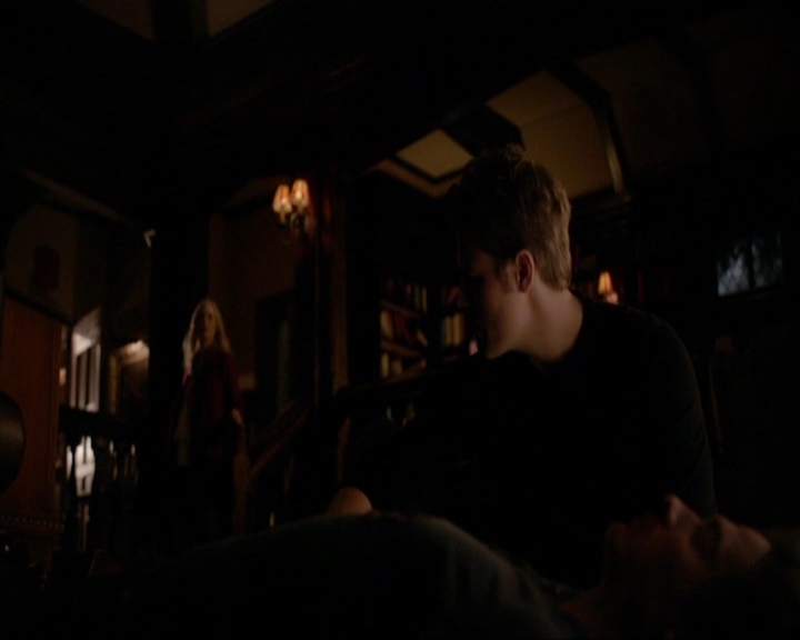 VampireDiariesWorld-dot-nl_7x09ColdAsIs2086.jpg