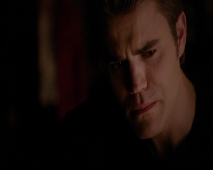 VampireDiariesWorld-dot-nl_7x09ColdAsIs2103.jpg