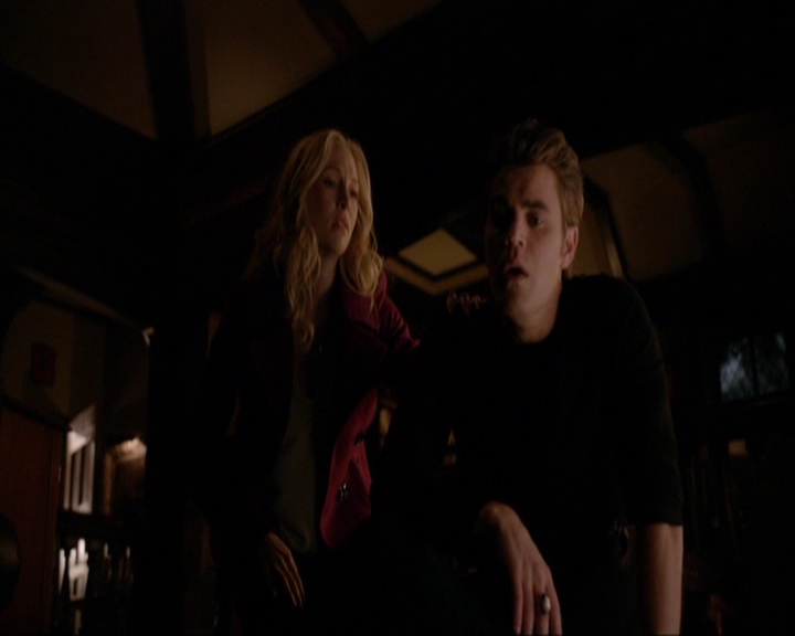 VampireDiariesWorld-dot-nl_7x09ColdAsIs2118.jpg