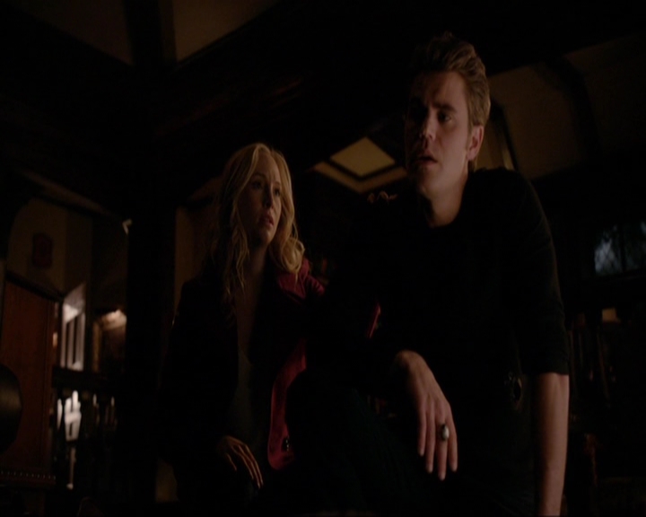 VampireDiariesWorld-dot-nl_7x09ColdAsIs2119.jpg