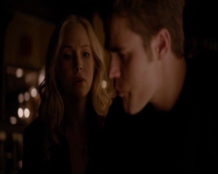 VampireDiariesWorld-dot-nl_7x09ColdAsIs2124.jpg