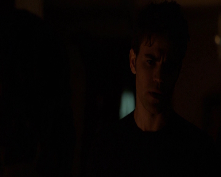 VampireDiariesWorld-dot-nl_7x10HellIsOtherPeople-deletedscenes0027.jpg