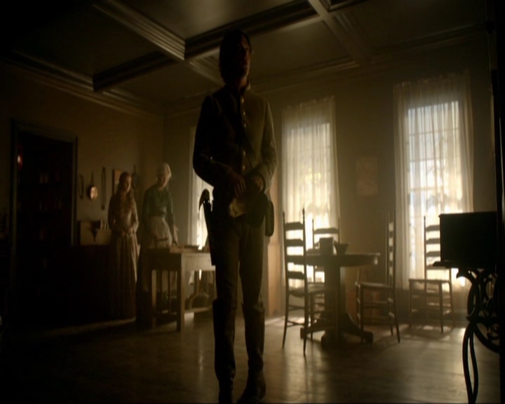 VampireDiariesWorld-dot-nl_7x10HellIsOtherPeople0291.jpg