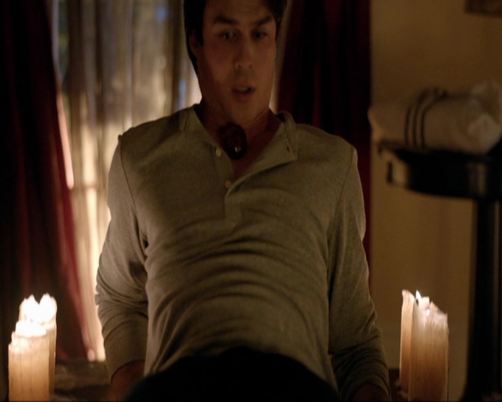 VampireDiariesWorld-dot-nl_7x10HellIsOtherPeople2180.jpg