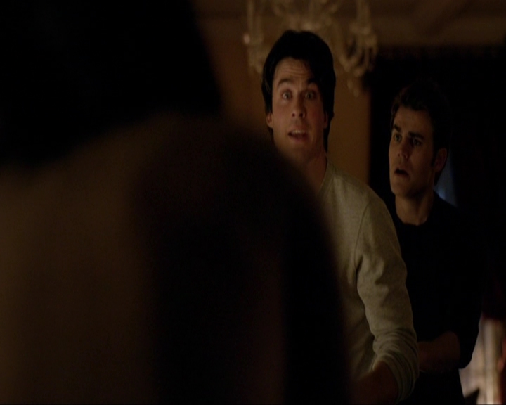 VampireDiariesWorld-dot-nl_7x10HellIsOtherPeople2192.jpg