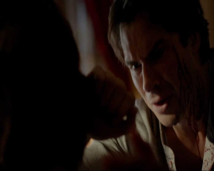 VampireDiariesWorld-dot-nl_7x11ThingsWeLostInTheFire0095.jpg