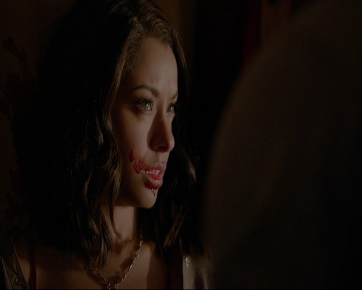 VampireDiariesWorld-dot-nl_7x11ThingsWeLostInTheFire0102.jpg