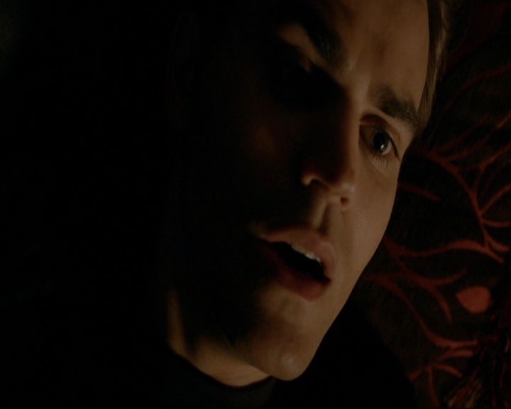 VampireDiariesWorld-dot-nl_7x11ThingsWeLostInTheFire0160.jpg