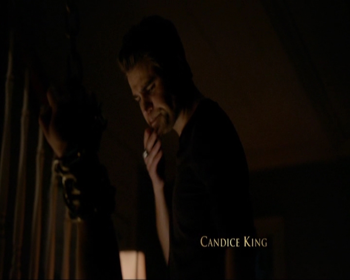 VampireDiariesWorld-dot-nl_7x11ThingsWeLostInTheFire0174.jpg