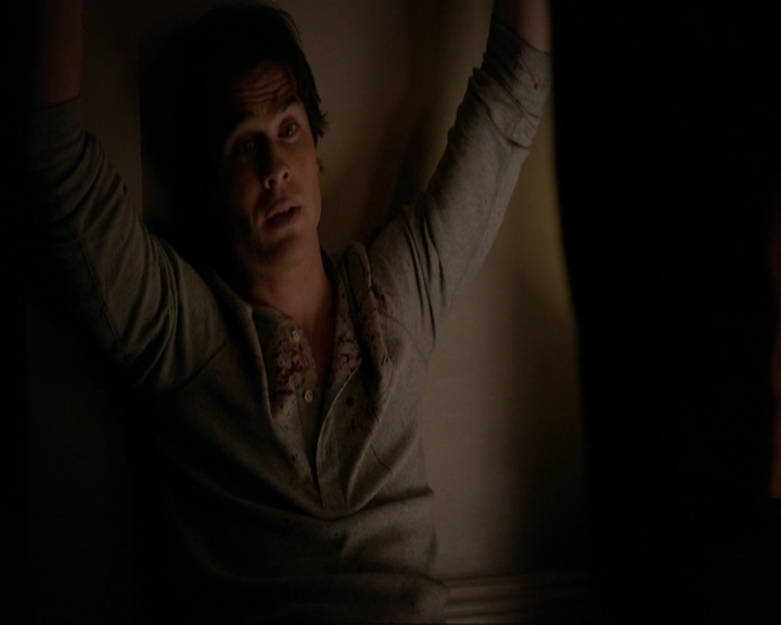 VampireDiariesWorld-dot-nl_7x11ThingsWeLostInTheFire0207.jpg