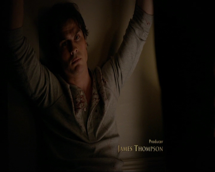 VampireDiariesWorld-dot-nl_7x11ThingsWeLostInTheFire0208.jpg