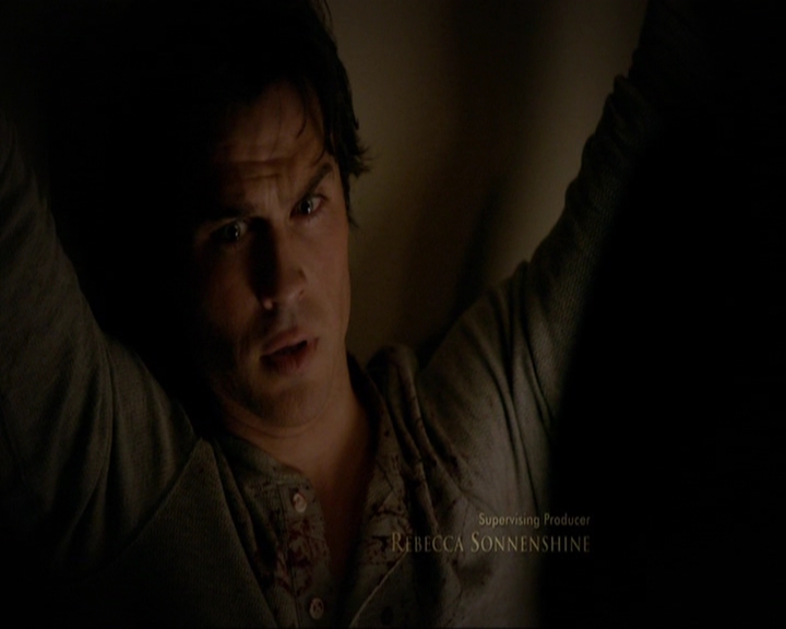 VampireDiariesWorld-dot-nl_7x11ThingsWeLostInTheFire0218.jpg