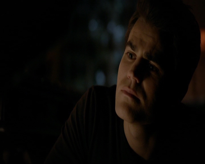 VampireDiariesWorld-dot-nl_7x11ThingsWeLostInTheFire0229.jpg