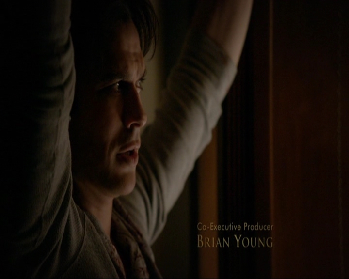 VampireDiariesWorld-dot-nl_7x11ThingsWeLostInTheFire0233.jpg