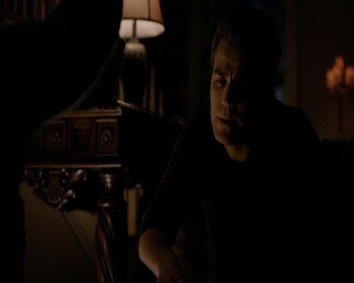 VampireDiariesWorld-dot-nl_7x11ThingsWeLostInTheFire0242.jpg