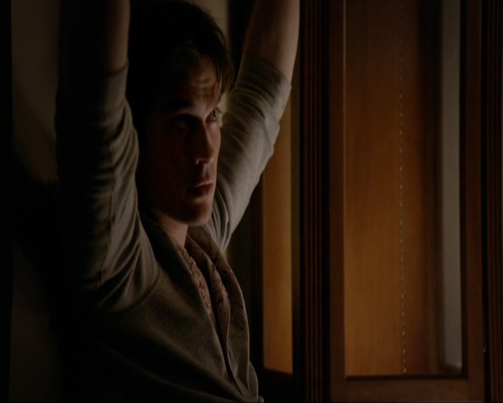 VampireDiariesWorld-dot-nl_7x11ThingsWeLostInTheFire0279.jpg