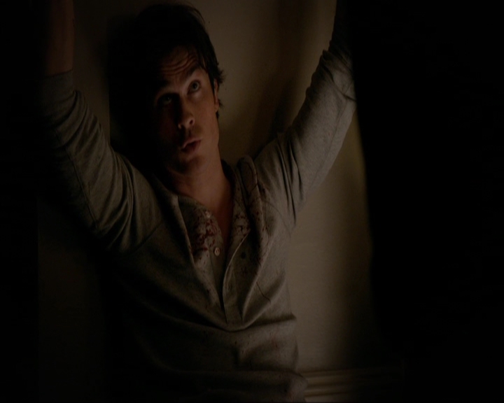 VampireDiariesWorld-dot-nl_7x11ThingsWeLostInTheFire0286.jpg