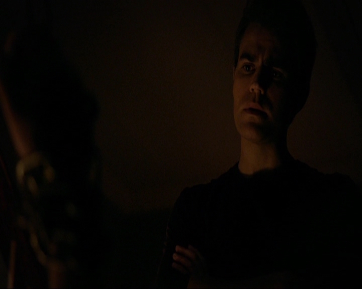 VampireDiariesWorld-dot-nl_7x11ThingsWeLostInTheFire0290.jpg