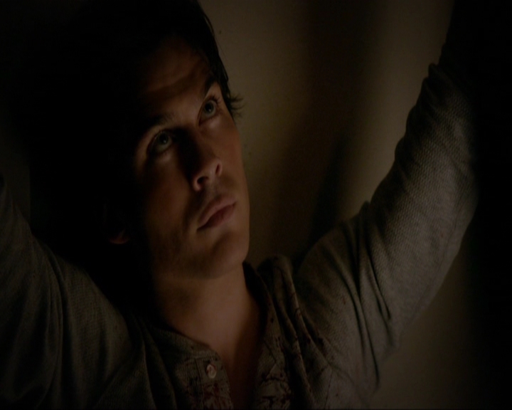 VampireDiariesWorld-dot-nl_7x11ThingsWeLostInTheFire0291.jpg