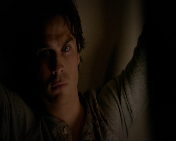 VampireDiariesWorld-dot-nl_7x11ThingsWeLostInTheFire0294.jpg